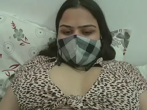 Snapshot of Nataliya_Singh chatting on 13, 9, 2025 Nataliya Singh online show from 13, 9, 2025