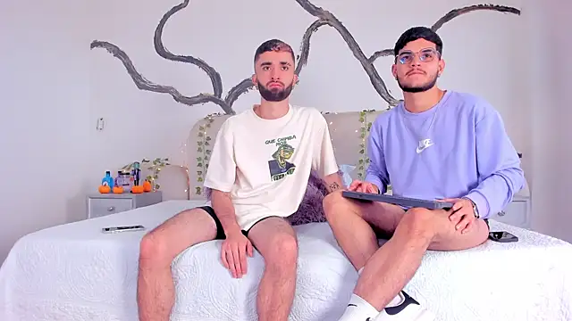 marcoAndMathew online show from 18, 10, 2025