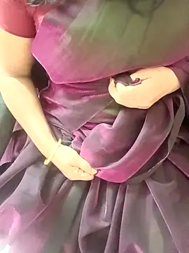 Snapshot of monaa-darling chatting on 6, 10, 2025 monaa-darling online show from 6, 10, 2025