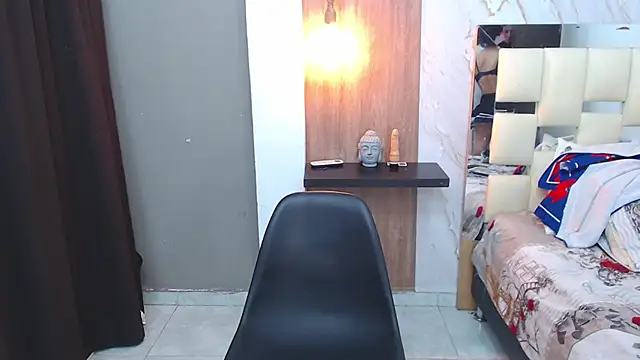 Snapshot of miss_leidy_ chatting on 8, 9, 2025 miss leidy online show from 8, 9, 2025