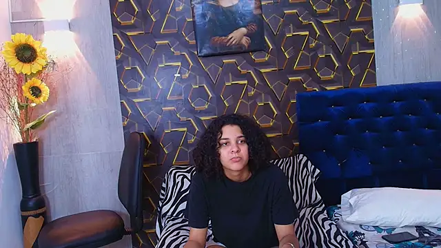 miss leidy  online show from 27, 6, 2026