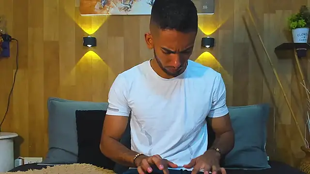 MaicolParker  online show from 19, 4, 2026