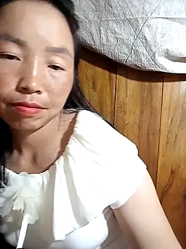 hera-00 online show from 12, 10, 2025