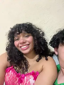 Snapshot of Casal-foda_braba chatting on 4, 6, 2026 Casal-foda braba online show from 4, 6, 2026