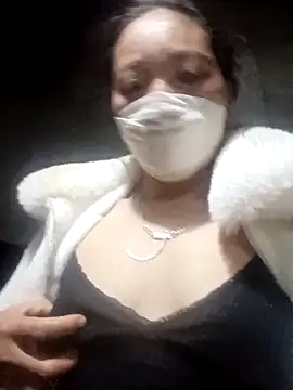 Snapshot of Phuong_xxx chatting on 16, 12, 2025 Phuong xxx online show from 16, 12, 2025