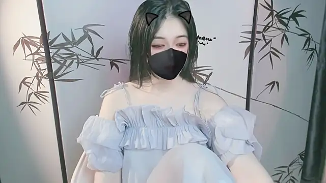 Snapshot of Sparkly_Candy chatting on 8, 11, 2025 Sparkly Candy online show from 8, 11, 2025