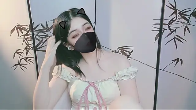 Snapshot of Sparkly_Candy chatting on 24, 11, 2025 Sparkly Candy online show from 24, 11, 2025