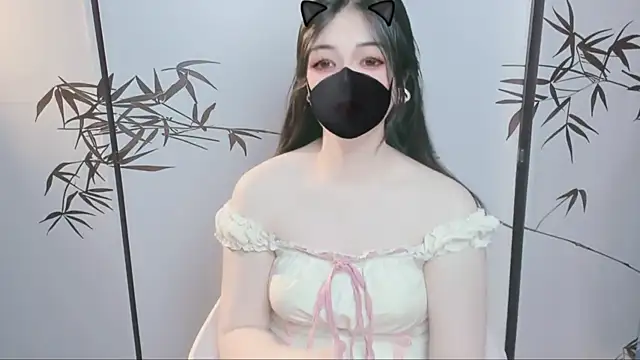 Snapshot of Sparkly_Candy chatting on 25, 11, 2025 Sparkly Candy online show from 25, 11, 2025