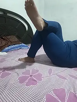 payal 261072  online show from 18, 4, 2026