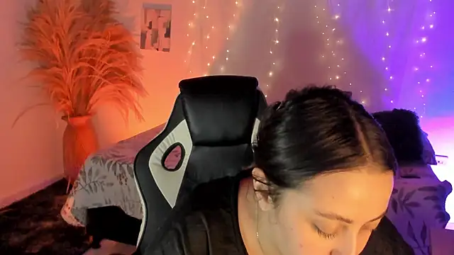 SarahCastro1  online show from 11, 5, 2026