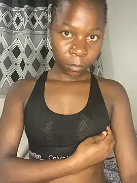 Snapshot of Crazyqueenxxx chatting on 25, 9, 2025 Crazyqueenxxx online show from 25, 9, 2025