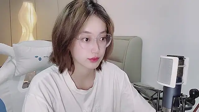 Snapshot of Naiyi-babe chatting on 28, 5, 2026 Naiyi-babe online show from 28, 5, 2026