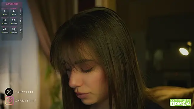 Snapshot of KateCarrey chatting on 18, 11, 2025 KateCarrey online show from 18, 11, 2025