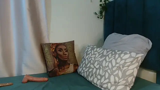 Snapshot of Keishaa-77 chatting on 16, 9, 2025 Keishaa-77 online show from 16, 9, 2025