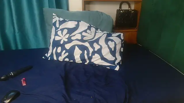 Keishaa-77 online show from 3, 3, 2026