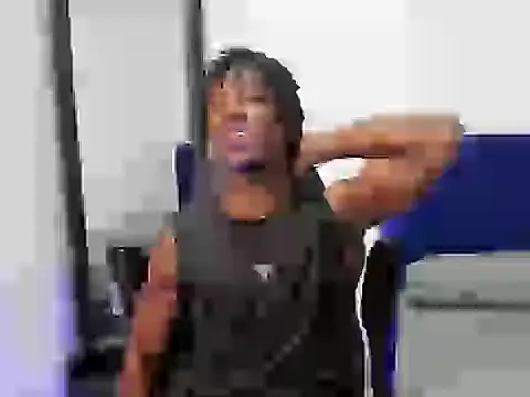 Snapshot of tau_montes chatting on 4, 10, 2025 tau montes online show from 4, 10, 2025