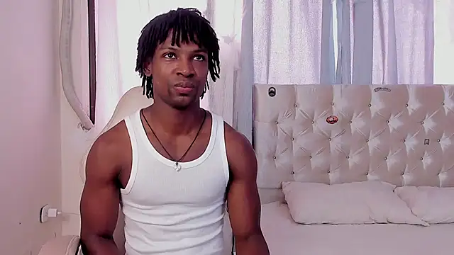 Snapshot of tau_montes chatting on 20, 10, 2025 tau montes online show from 20, 10, 2025