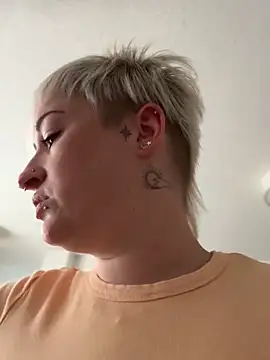 Rozendefotz online show from 6, 10, 2025