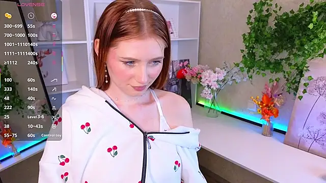 Snapshot of KathrinTith chatting on 3, 12, 2025 KathrinTith online show from 3, 12, 2025