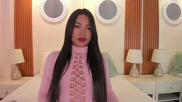 kendalFox  online show from 10, 9, 2025