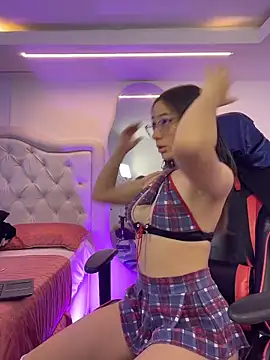 Snapshot of kiara_velvet_ chatting on 11, 10, 2025 kiara velvet online show from 11, 10, 2025