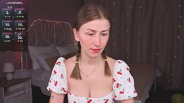 VesperaCeleste online show from 2, 10, 2025