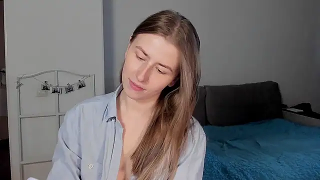 Snapshot of VesperaCeleste chatting on 10, 1, 2026 VesperaCeleste online show from 10, 1, 2026