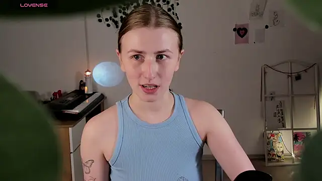 Snapshot of VesperaCeleste chatting on 1, 3, 2026 VesperaCeleste online show from 1, 3, 2026