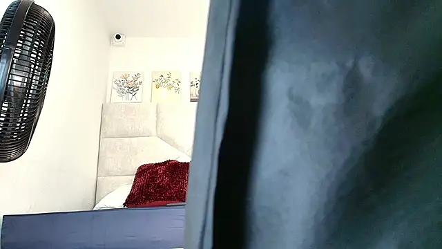 elizawiliamst online show from 12, 11, 2025