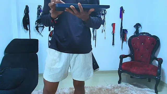 Adonis artemis online show from 15, 11, 2025