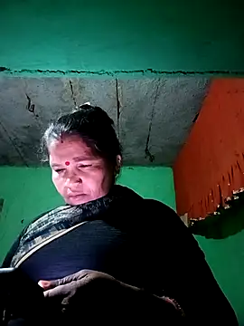 Manavi x online show from 18, 2, 2026