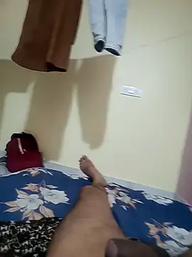 Snapshot of bobby3374 chatting on 3, 10, 2025 bobby3374 online show from 3, 10, 2025