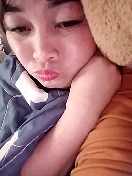 Lyly nuce online show from 21, 11, 2025