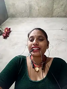 Snapshot of Sandhya_x chatting on 3, 10, 2025 Sandhya x online show from 3, 10, 2025