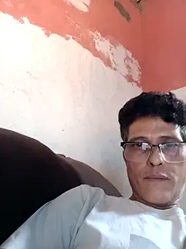 Snapshot of amandinha68 chatting on 15, 9, 2025 amandinha68 online show from 15, 9, 2025