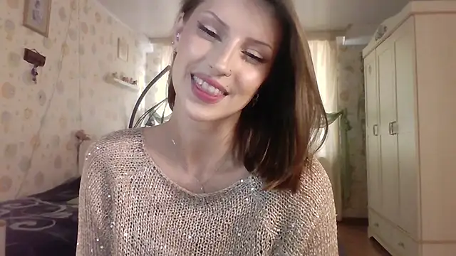 Snapshot of RuxaShade chatting on 22, 10, 2025 RuxaShade online show from 22, 10, 2025