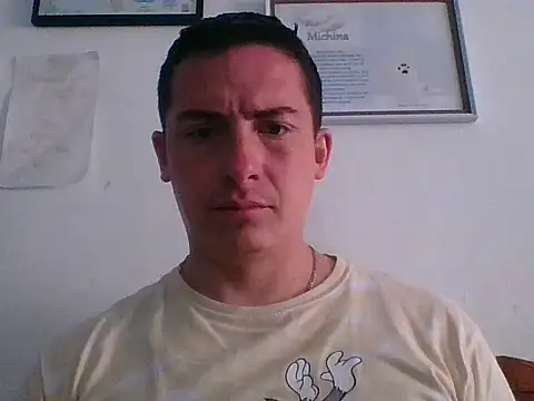 Snapshot of mickseb89 chatting on 10, 9, 2025 mickseb89 online show from 10, 9, 2025