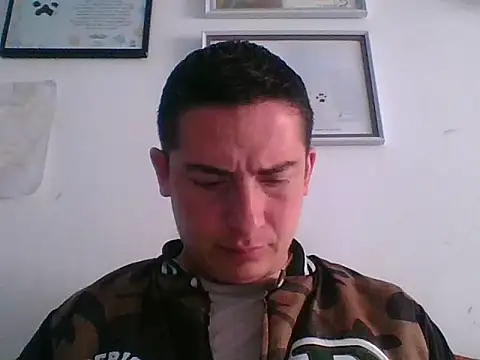 Snapshot of mickseb89 chatting on 11, 9, 2025 mickseb89 online show from 11, 9, 2025