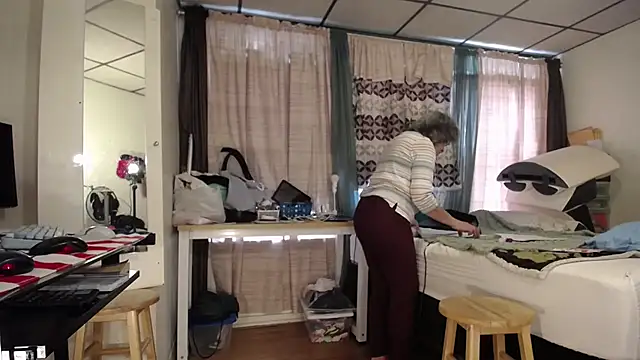 ANALTRAINING4U2 online show from 25, 2, 2025