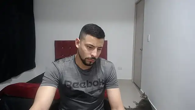 Snapshot of yohacriss chatting on 9, 11, 2025 yohacriss online show from 9, 11, 2025