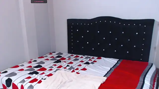 Coraline Playful online show from 23, 10, 2025