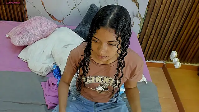 VictoriaDuart online show from 21, 9, 2025