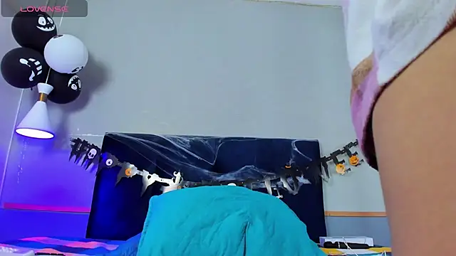 Tsuki Maru online show from 30, 10, 2025