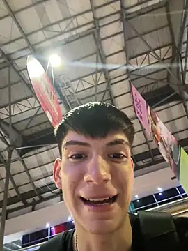 Snapshot of Luck__090 chatting on 25, 2, 2026 Luck 090 online show from 25, 2, 2026