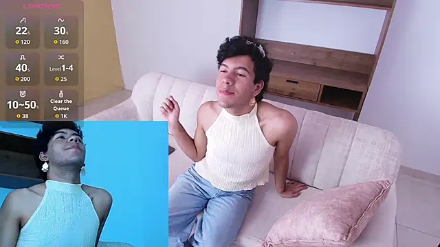 Snapshot of E_R_O_S_ chatting on 14, 9, 2025 E R O S online show from 14, 9, 2025