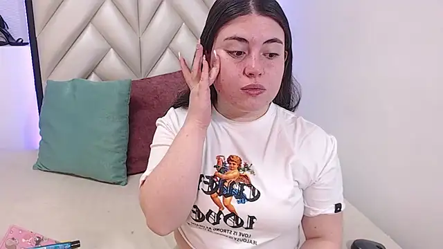 Vicluxxx online show from 6, 11, 2025