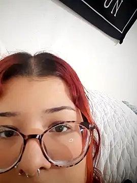 Snapshot of kathfendom chatting on 8, 9, 2025 kathfendom online show from 8, 9, 2025