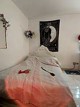 Snapshot of kathfendom chatting on 16, 12, 2025 kathfendom online show from 16, 12, 2025