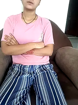 Snapshot of Student_girl2 chatting on 15, 9, 2025 Student girl2 online show from 15, 9, 2025