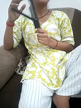 Snapshot of Student_girl2 chatting on 26, 9, 2025 Student girl2 online show from 26, 9, 2025